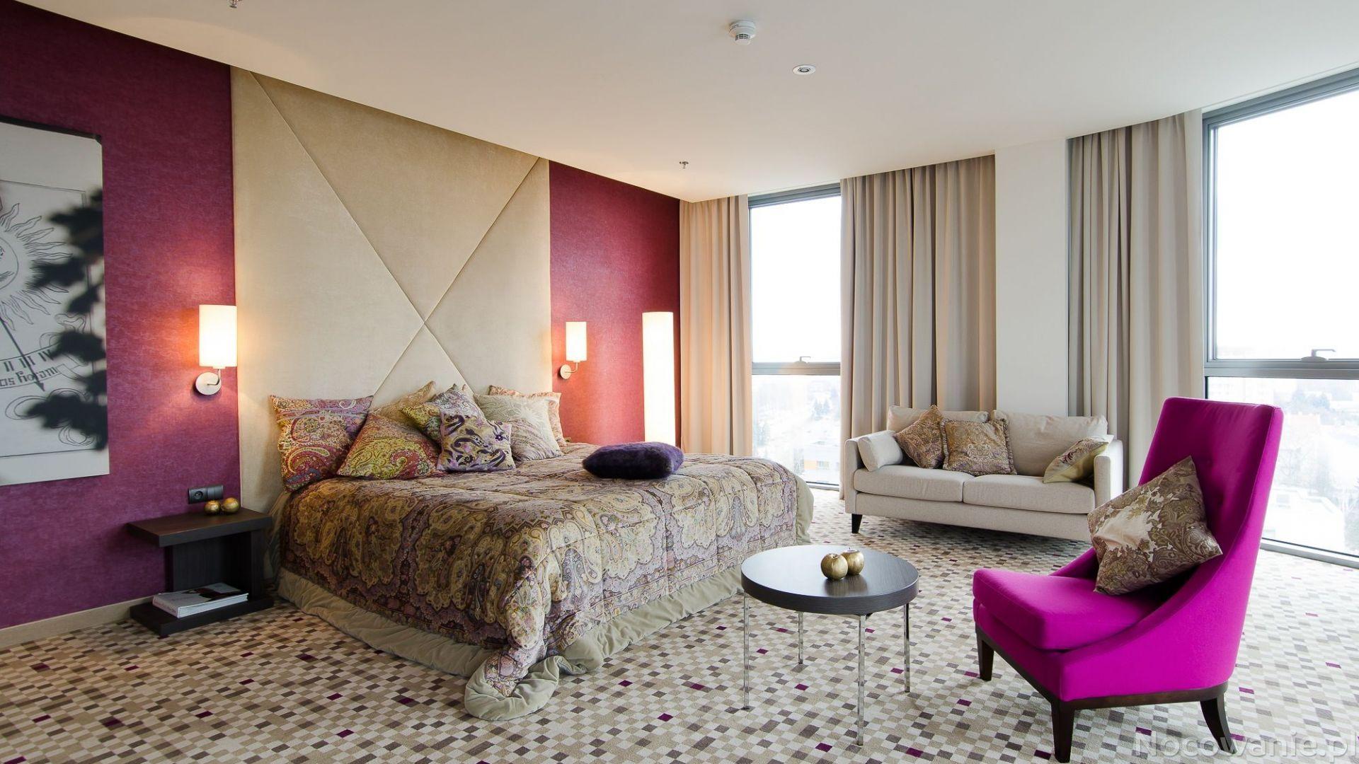 Hotel Rzeszow Bagian luar foto