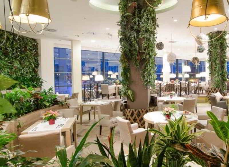 Hotel Rzeszow Bagian luar foto