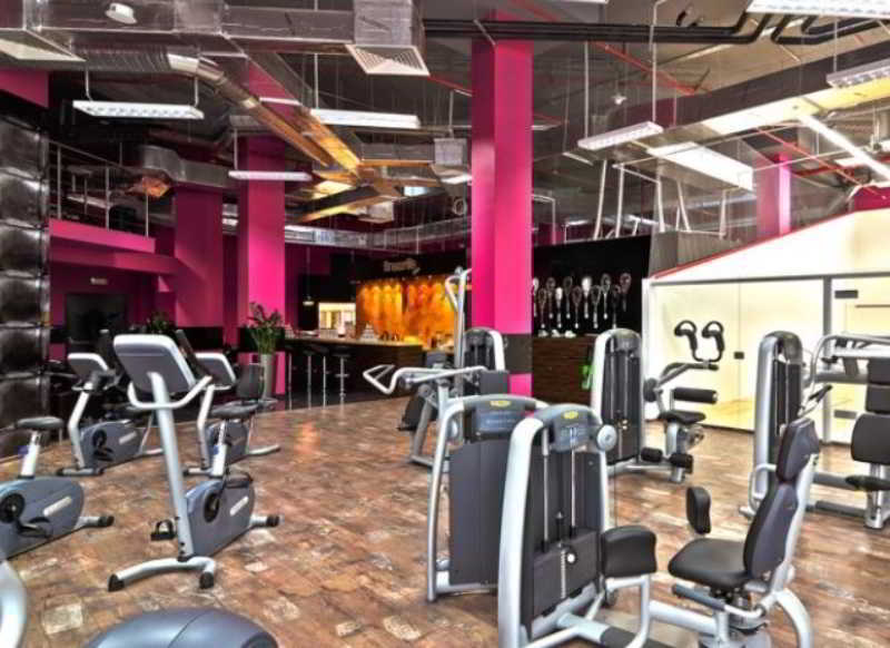 Hotel Rzeszow Bagian luar foto